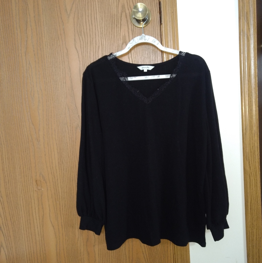 Lace trim V-Neck Sweater